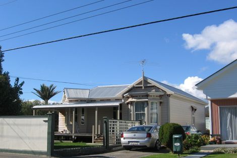 Photo of property in 112 Richmond Street, Petone, Lower Hutt, 5012