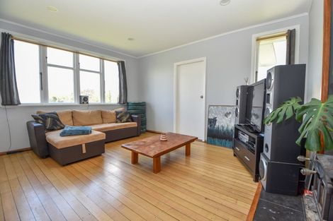 Photo of property in 32 Rhodes Street, Carterton, 5713