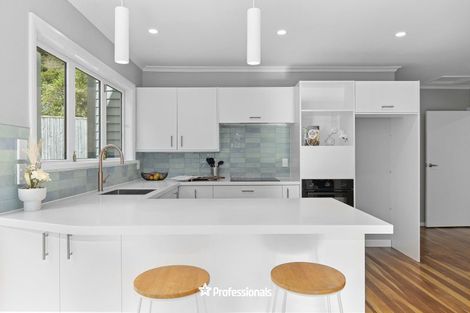 Photo of property in 21 Kennedy Grove, Stokes Valley, Lower Hutt, 5019