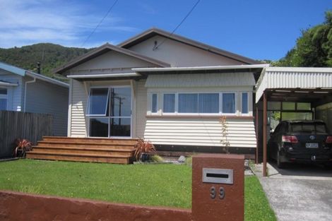 Photo of property in 99 Alexander Street, Greymouth, 7805
