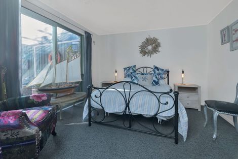 Photo of property in 33 Penfold Square, Leithfield, 7481