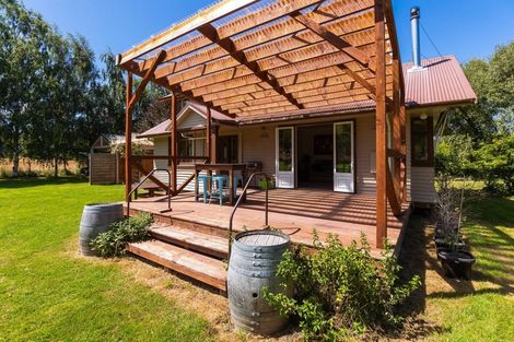 Photo of property in 20 Mountain View Road, Dalefield, Queenstown, 9371