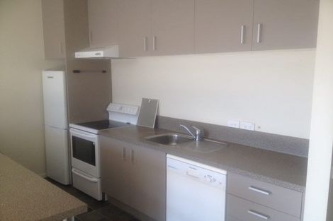 Photo of property in 9/28 The Avenue, Albany, Auckland, 0632