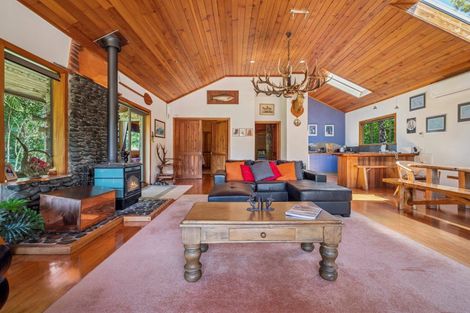 Photo of property in 483 Spencer Road, Lake Tarawera, Rotorua, 3076