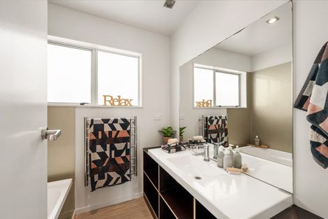 Photo of property in 2 Balmoral Terrace, Newtown, Wellington, 6021