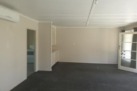 Photo of property in 201 Kenilworth Road, Mayfair, Hastings, 4122