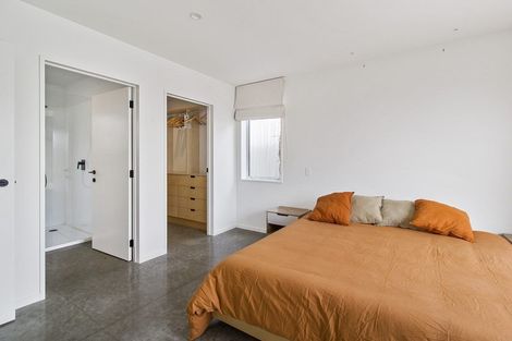 Photo of property in 2/2a Rhodes Street, Parkside, 7910