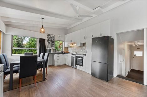 Photo of property in 50b Milton Terrace, Picton, 7220