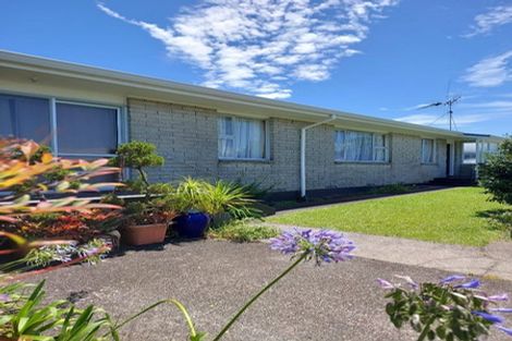 Photo of property in 27 Hall Road, Matua, Tauranga, 3110