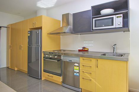 Photo of property in Twin Towers, 811/17 Putney Way, Manukau, Auckland, 2104