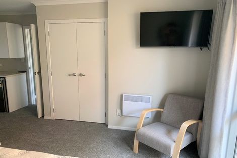 Photo of property in 11 Knighton Road, Hillcrest, Hamilton, 3216