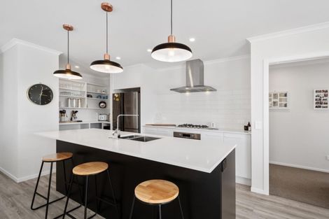 Photo of property in 17 Parkside Mews, Papamoa, 3118