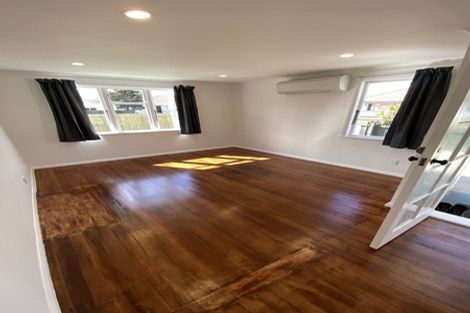 Photo of property in 70 Peat Place, Whanganui, 4500