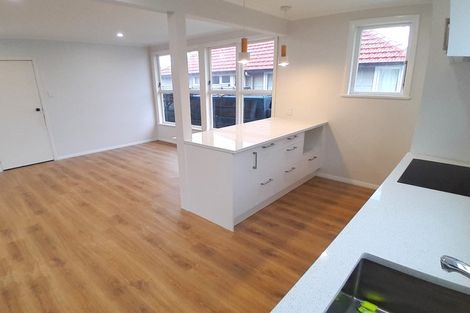 Photo of property in 72b Swaffield Road, Papatoetoe, Auckland, 2025