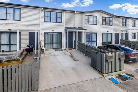 Photo of property in 23 Saddleback Crescent, Papakura, 2110