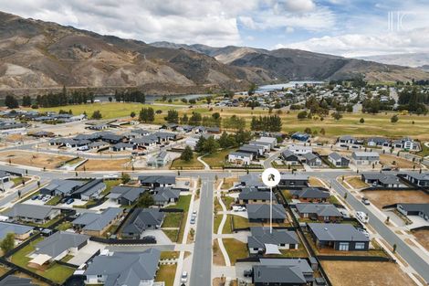 Photo of property in 10 Searle Drive, Cromwell, 9310