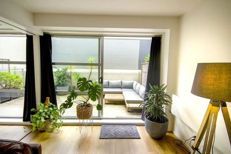 Photo of property in 8/8 Clayton Street, Newmarket, Auckland, 1023