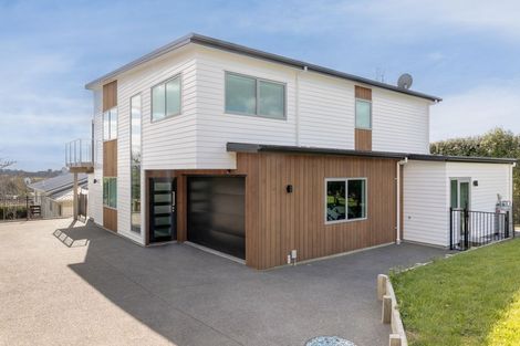Photo of property in 60c Margaret Drive, Omokoroa, 3114