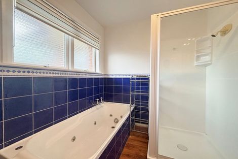 Photo of property in Selwyn Lake Road, Leeston, 7683