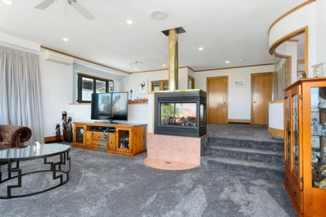 Photo of property in 16 Rhodes Fall, Rangatira Park, Taupo, 3330