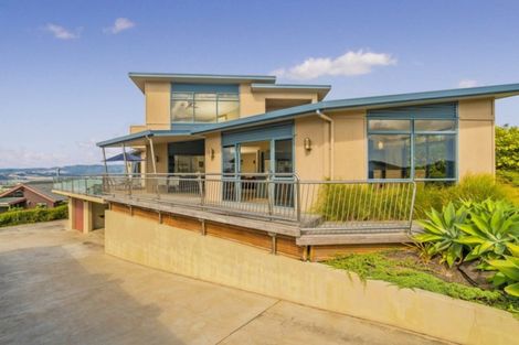 Photo of property in 103 Centennial Drive, Whitianga, 3510