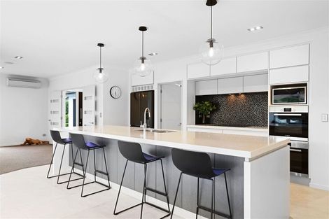 Photo of property in 43 Oakgrove Drive, Rangiora, 7400