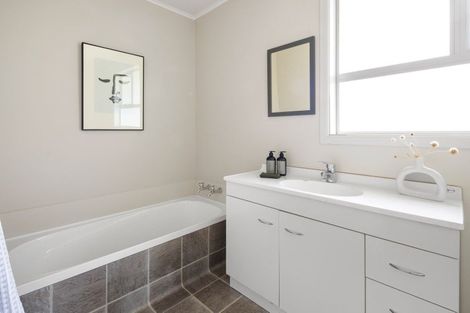 Photo of property in 59 Hall Street, Cambridge, 3434