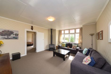 Photo of property in 132 College Street, Awapuni, Palmerston North, 4412