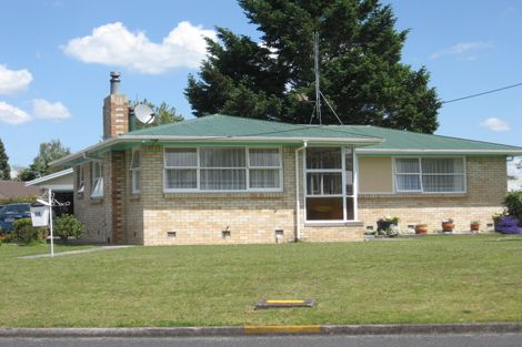 Photo of property in 52 Raleigh Street, Leamington, Cambridge, 3432