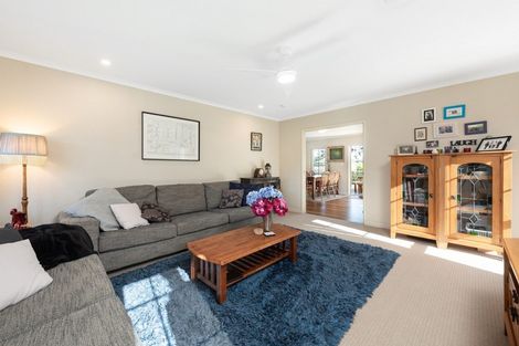 Photo of property in 33 Cotswold Place, Ohauiti, Tauranga, 3112