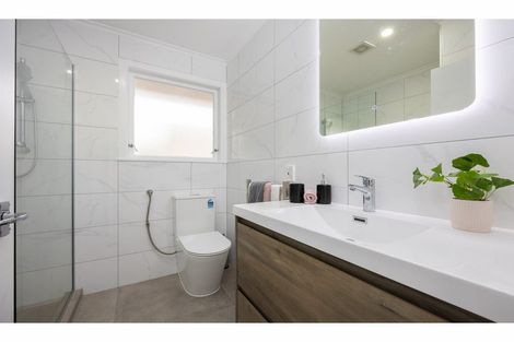 Photo of property in 16a Barrack Road, Mount Wellington, Auckland, 1060