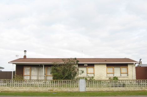 Photo of property in 87 Caernarvon Drive, Flaxmere, Hastings, 4120