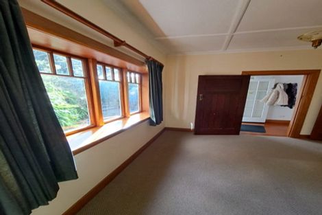 Photo of property in 13 Highbury Crescent, Highbury, Wellington, 6012