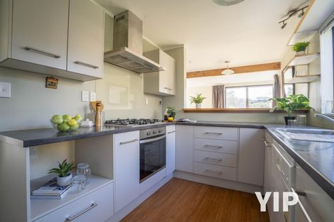 Photo of property in 30 Guadeloupe Crescent, Grenada Village, Wellington, 6037