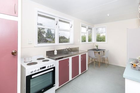 Photo of property in 84 Pine Avenue, Melville, Hamilton, 3206