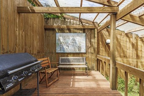 Photo of property in 36 Coroglen Avenue, Birkenhead, Auckland, 0626