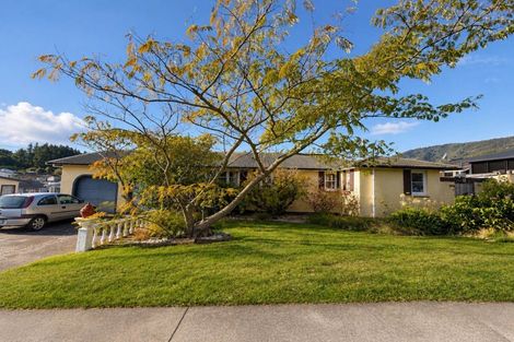 Photo of property in 8 Leicester Street, Picton, 7220
