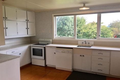 Photo of property in 37 Kiwi Road, Raumati Beach, Paraparaumu, 5032