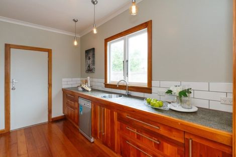 Photo of property in 30 Havill Street, Takaro, Palmerston North, 4410