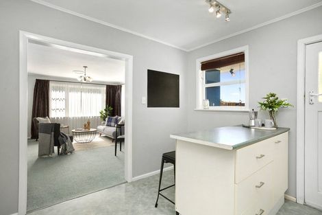 Photo of property in 46 Handyside Street, Tawa, Wellington, 5028
