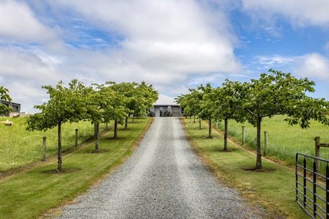 Photo of property in 61 Loburn Whiterock Road, Loburn, Rangiora, 7472