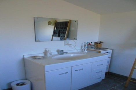 Photo of property in 48 Percy Dyett Drive, Karori, Wellington, 6012