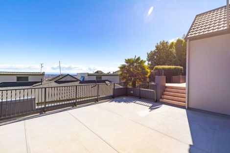 Photo of property in 25 Lookaway Place, Huntsbury, Christchurch, 8022