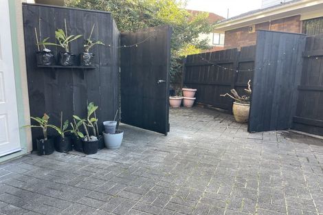 Photo of property in 2/41 Macleans Road, Bucklands Beach, Auckland, 2014