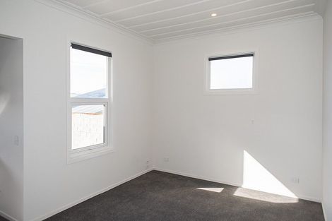 Photo of property in 33 Reid Road, South Dunedin, Dunedin, 9012