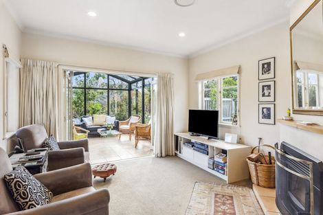 Photo of property in 43 Golf Road, Paraparaumu Beach, Paraparaumu, 5032