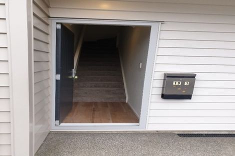 Photo of property in 1/19 Collins Avenue, Tawa, Wellington, 5028