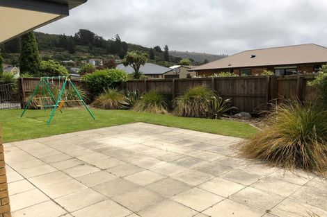 Photo of property in 21 Stedley Place, Heathcote Valley, Christchurch, 8022