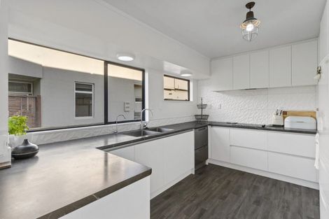 Photo of property in 403 Harbour View Road, Whangamata, 3620