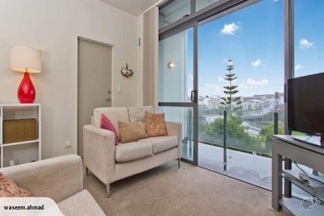 Photo of property in 2c/6 Piwakawaka Street, Eden Terrace, Auckland, 1010
